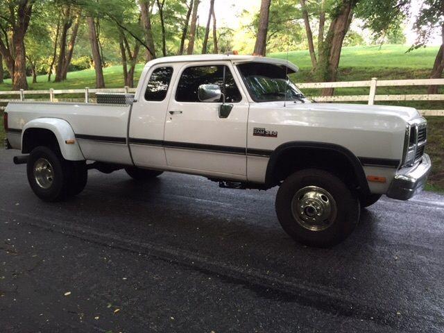1993 Dodge Ram 3500 LE