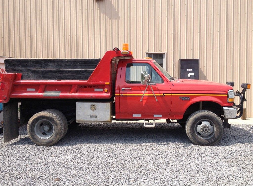 1998 Ford F-350 XL Red Dump Truck 4X4