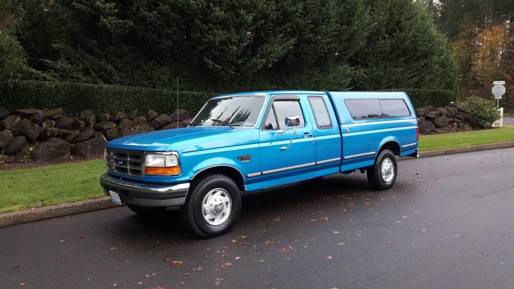 1995 Ford F 250 XLT 2 Wheel Drive Extra cab Powerstroke Diesel 5spd