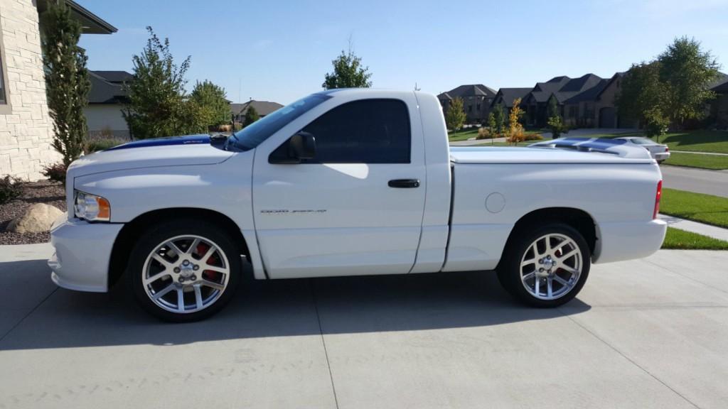 2005 Dodge ram Srt10 Viper Engine Limited edition