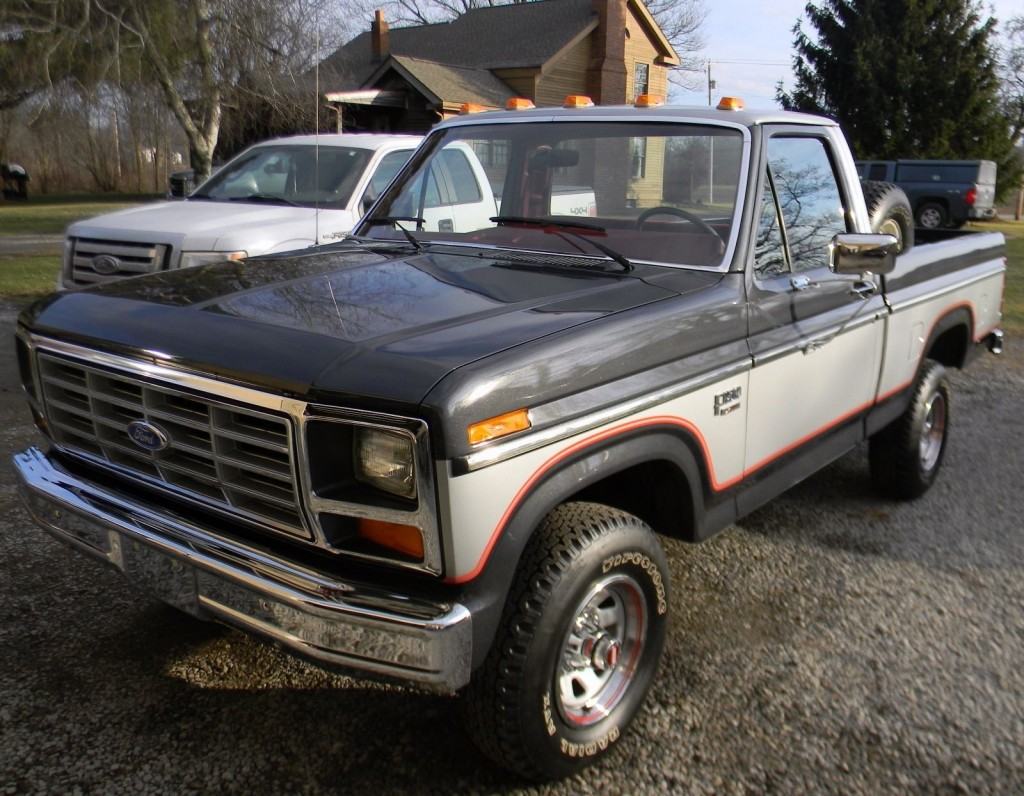 1985 Ford F 150 XLT Lariat