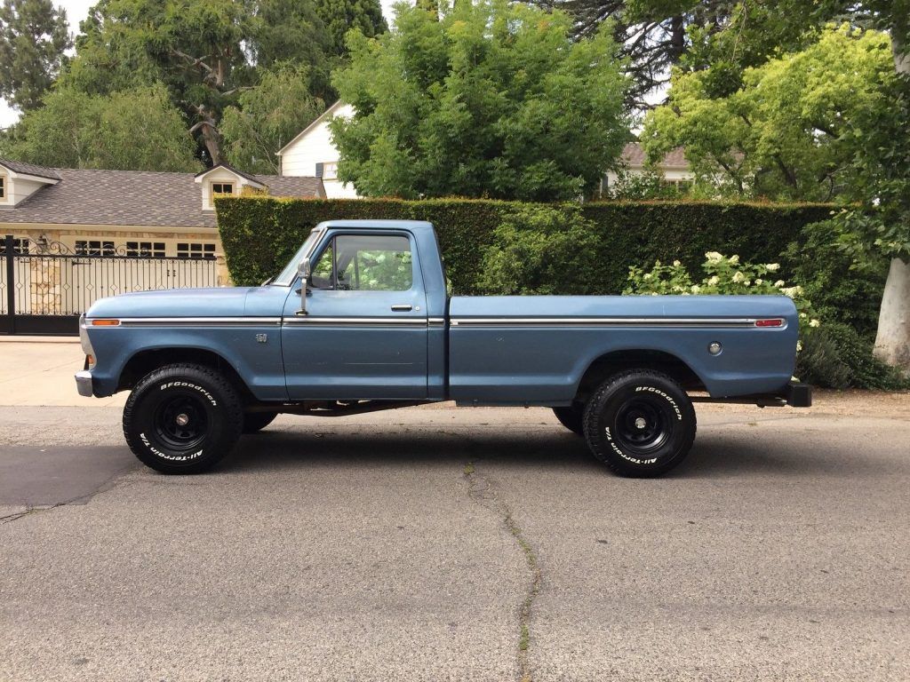 4-speed stick shift 1976 Ford F 150 Custom Standard pickup