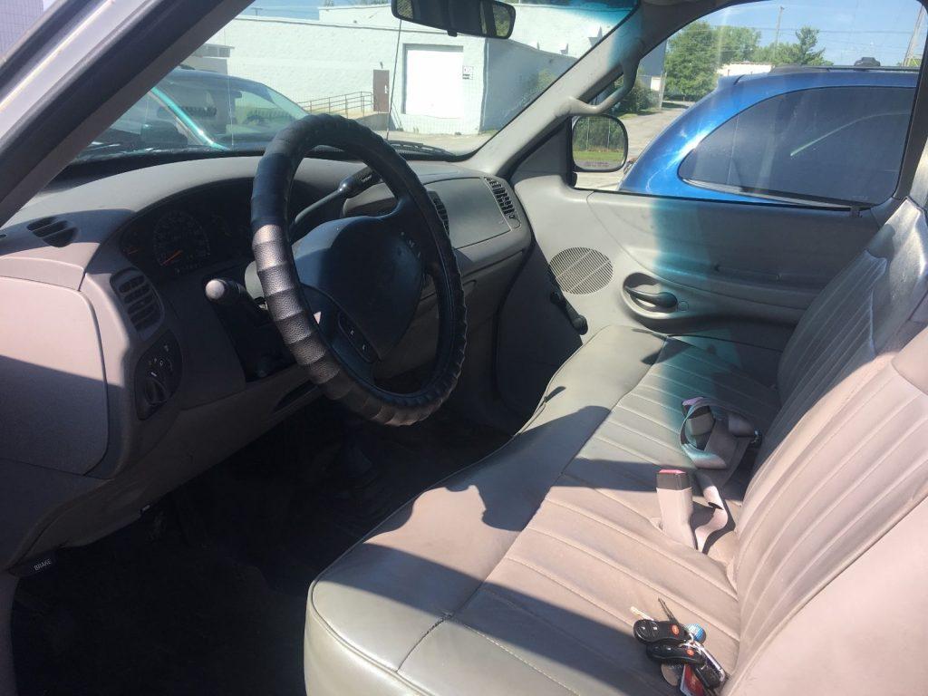 Low miles 1997 Ford F 150 pickup