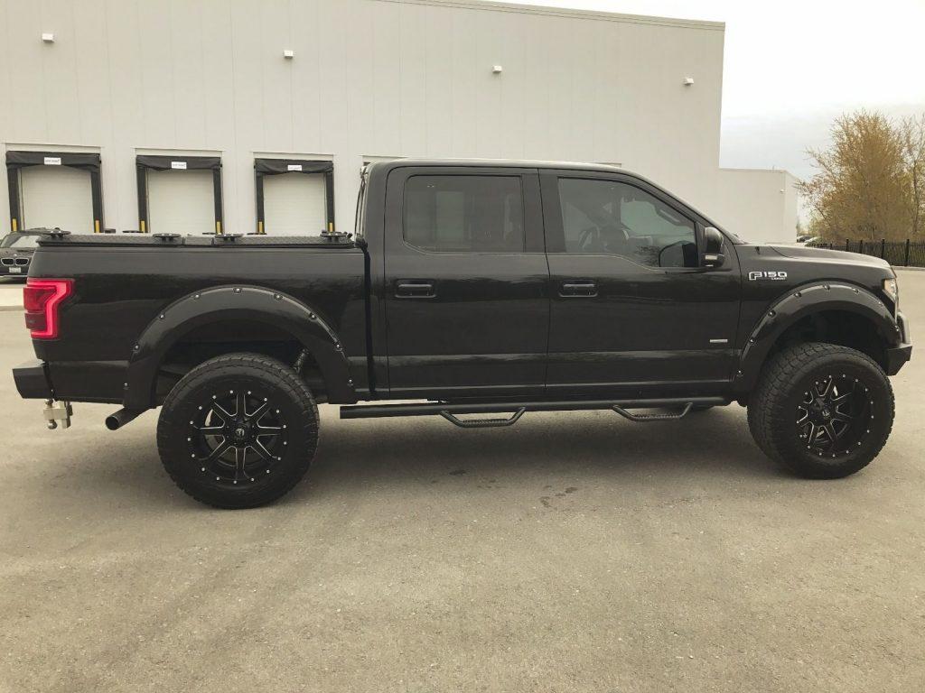 Lots of extras 2015 Ford F 150 Lariat pickup
