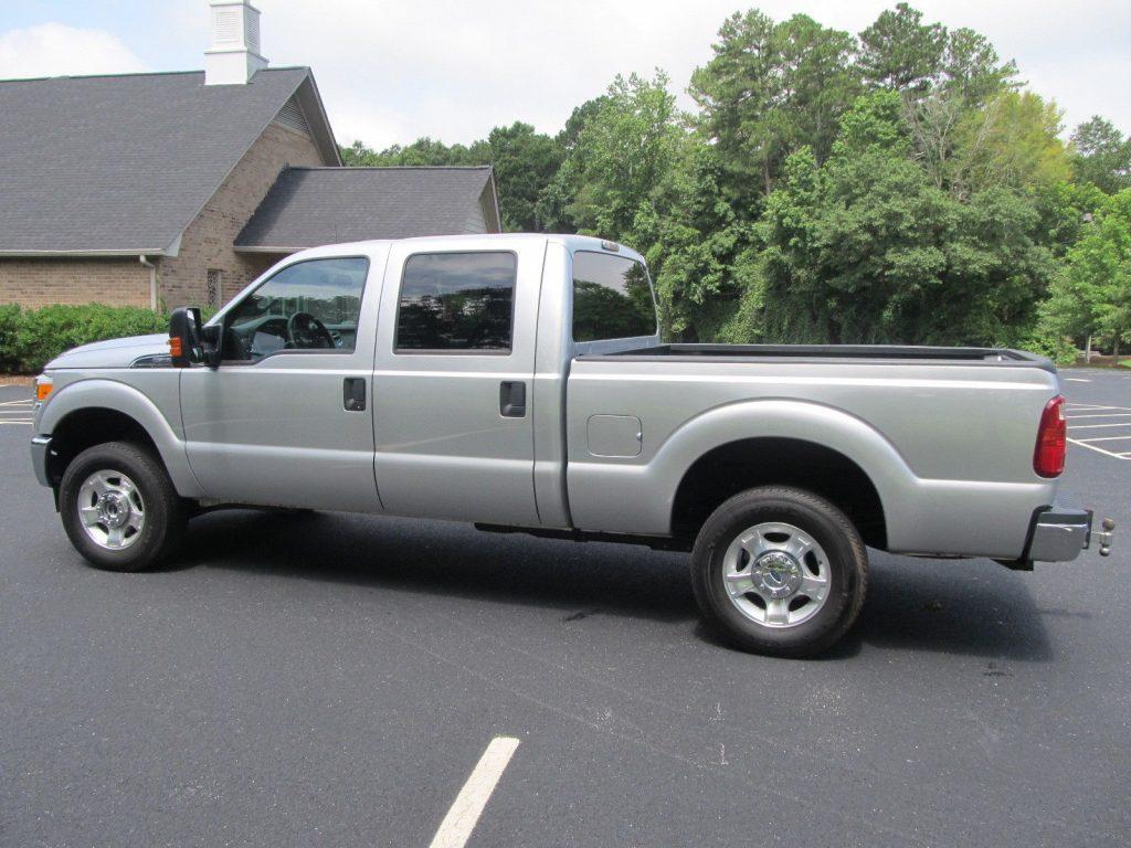 Low mileage 2016 Ford F 250 XLT pickup
