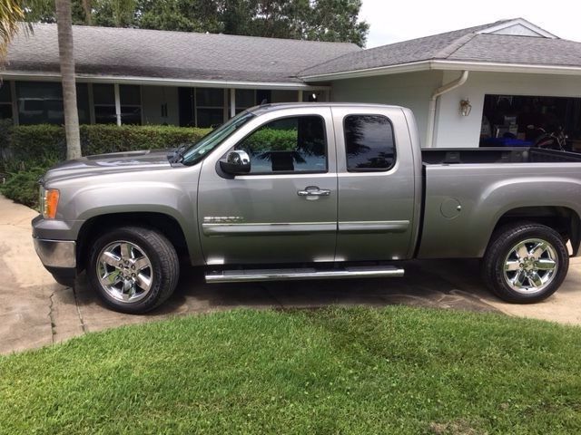low miles 2013 GMC Sierra 1500 SLE pickup