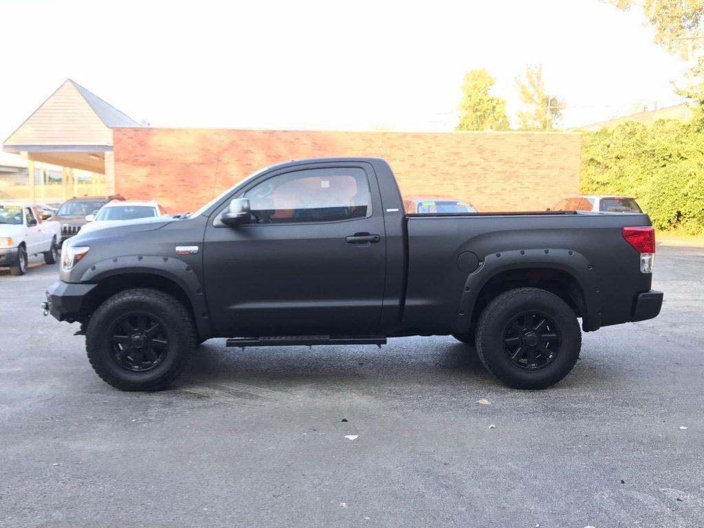 Powerful 2010 Toyota Tundra SR5 TRD pickup