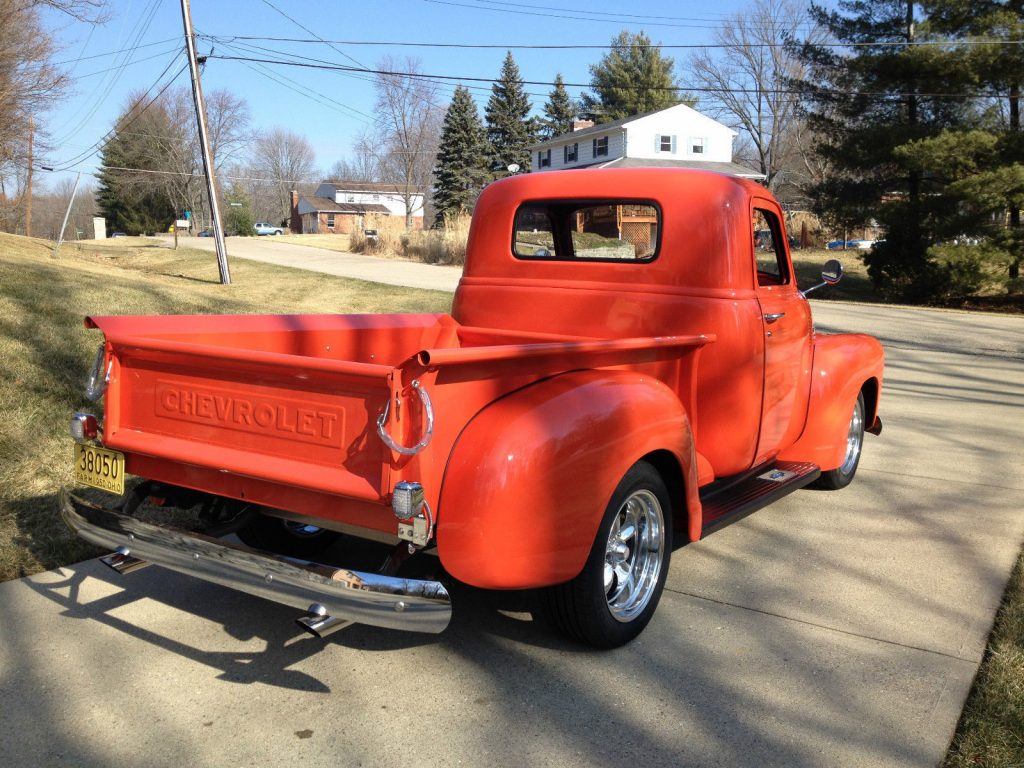 newer engine 1950 Chevrolet pickup