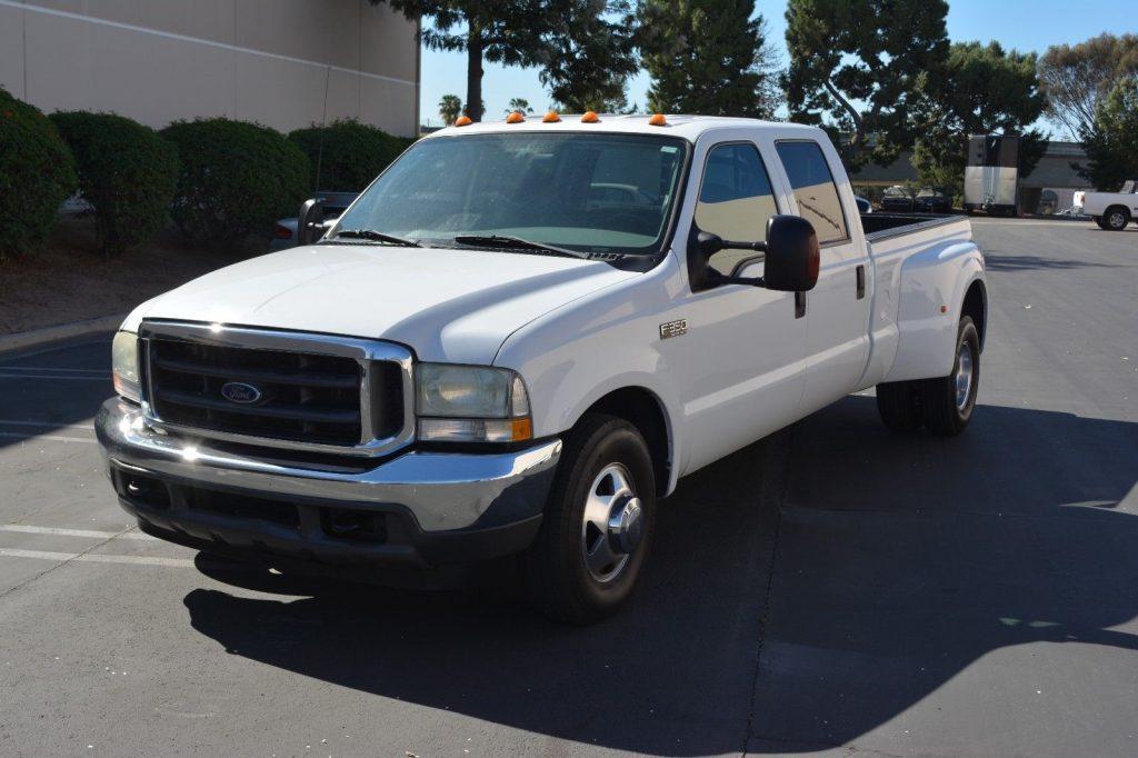 very clean 2003 Ford F 350 XLT pickup