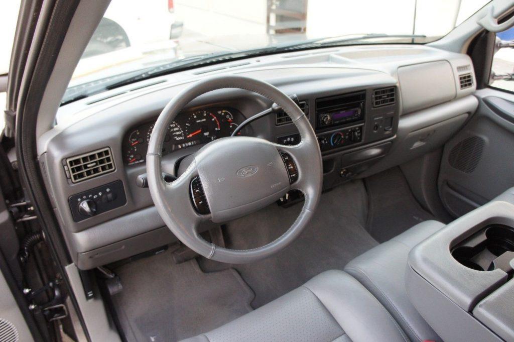 great shape 2002 Ford F 250 Lariat pickup