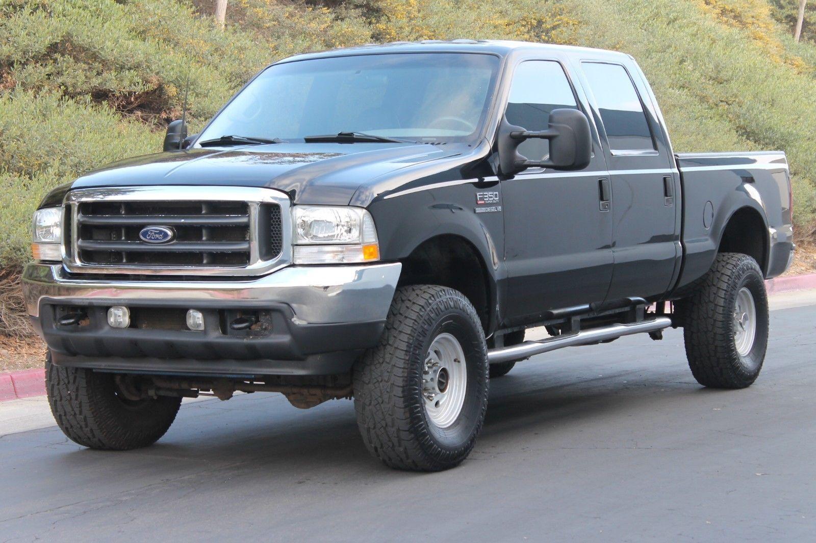 lifted 2002 Ford F 350 Lariat CREW CAB Short BED 7.3L Diesel 4X4 pickup