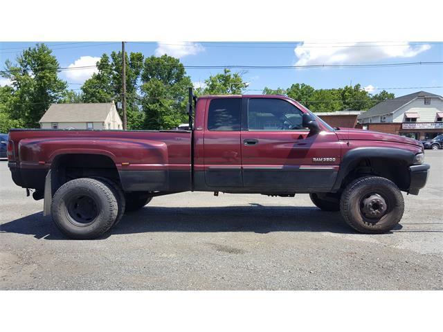 Quad Cab 2002 Dodge Ram 3500 SLT Laramie pickup