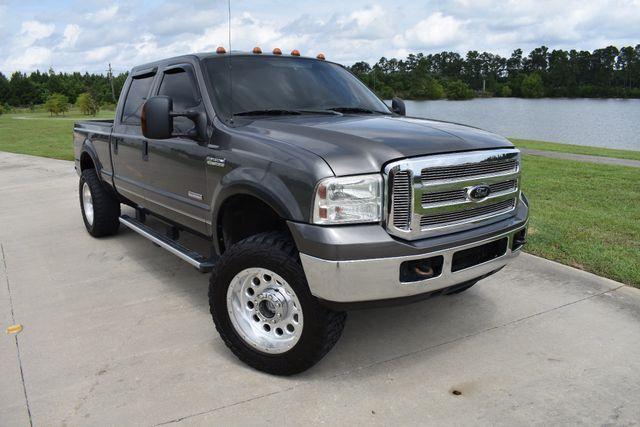 great shape 2005 Ford F 250 Lariat pickup
