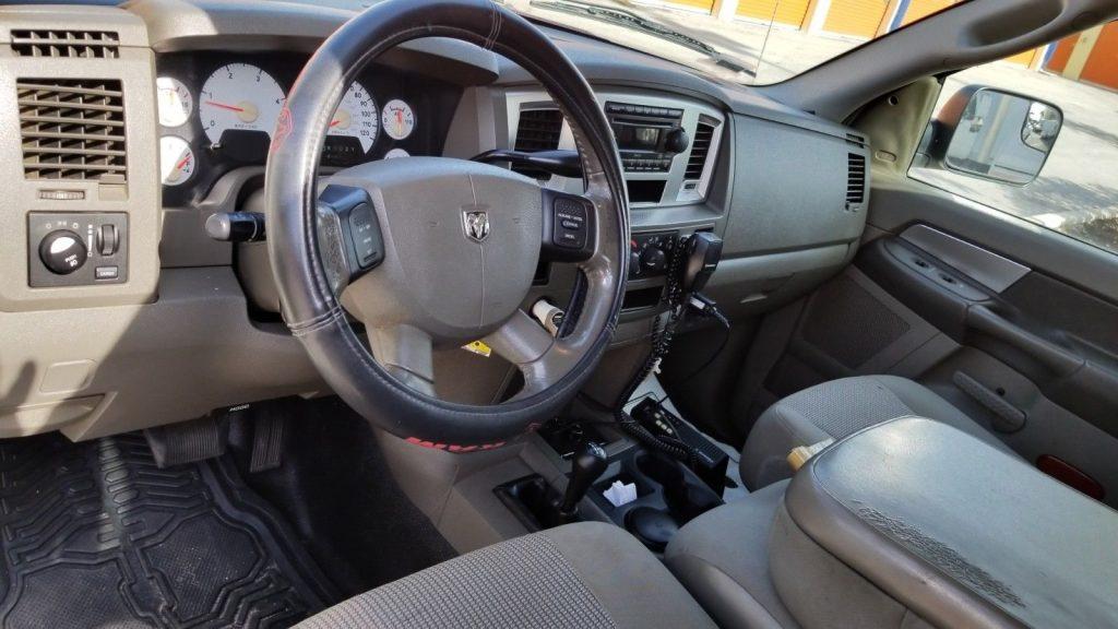 loaded 2007 Dodge Ram 3500 4X4 pickup