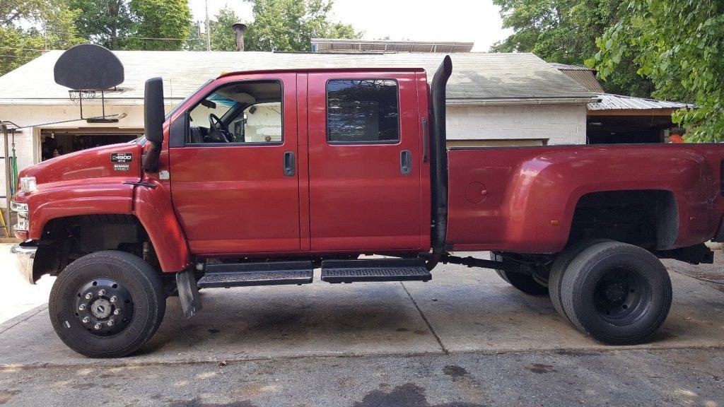 modified 2007 GMC Top Kick pickup