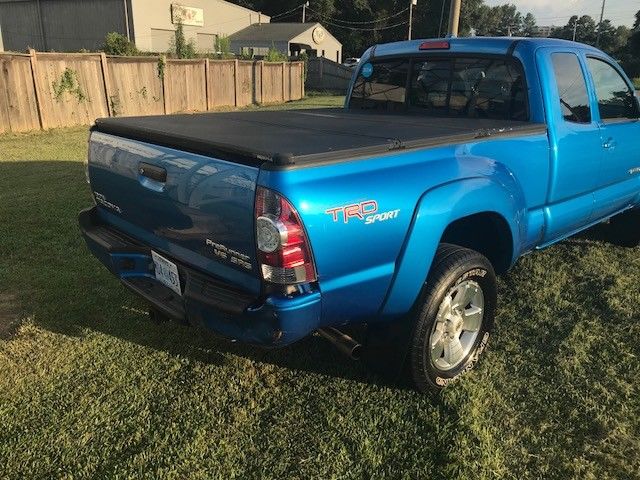 Awesome Shape 09 Toyota Tacoma X Runner Pickup For Sale