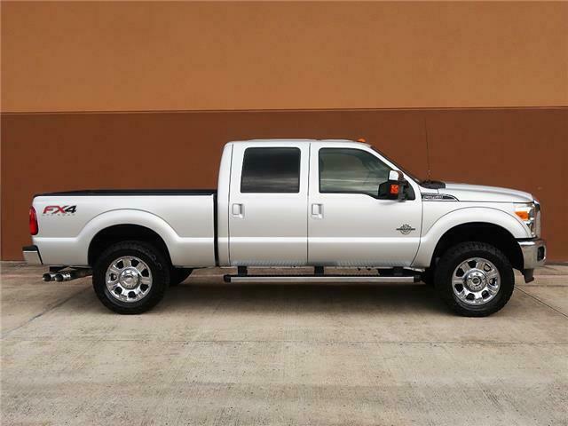 loaded with options 2013 Ford F 250 Lariat pickup