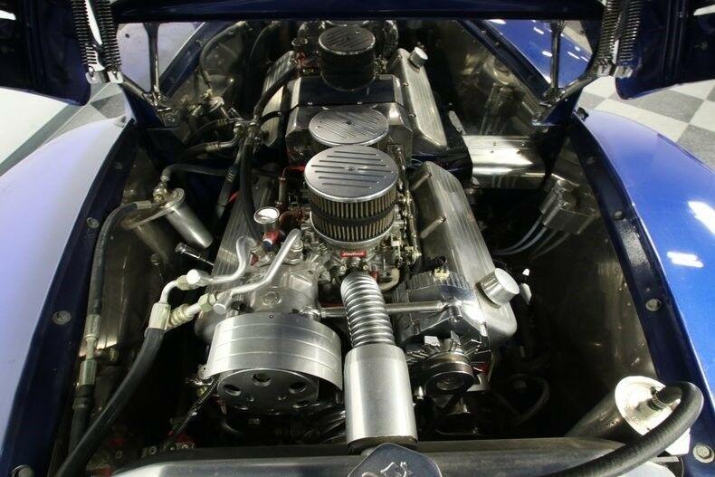 restomod 1949 Ford Pickup