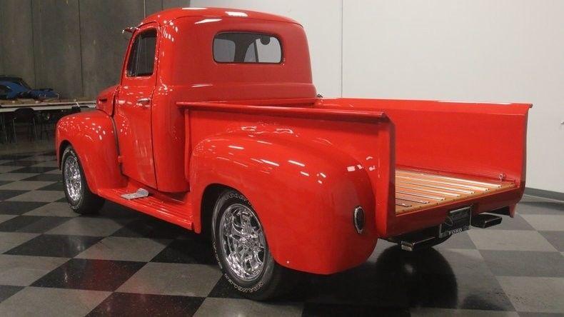Slick Built custom 1949 Ford Pickup