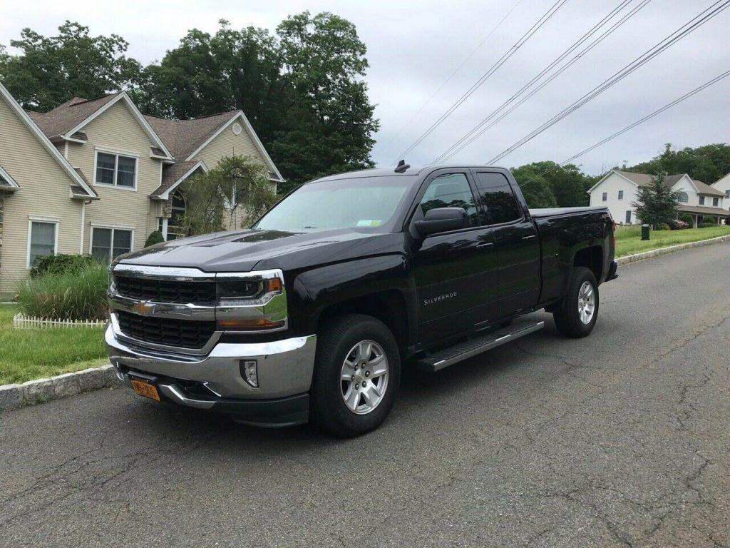 great shape 2016 Chevrolet Silverado 1500 LT pickup