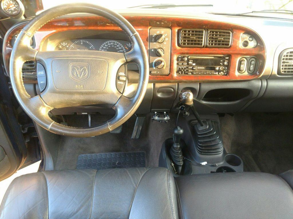 solid 2002 Dodge Ram 3500 SLT pickup