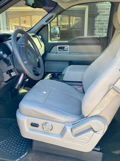 custom wheels 2010 Ford F 150 XLT pickup