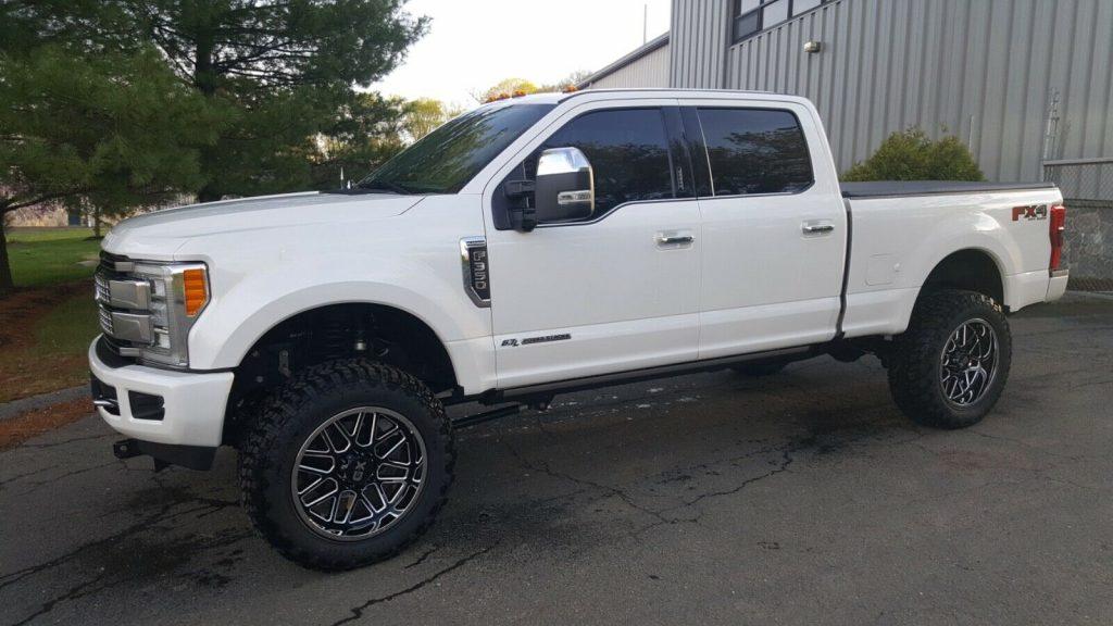 every option available 2017 Ford F 350 Platinum pickup