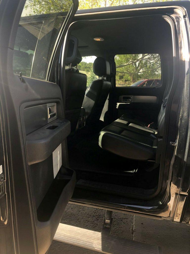 sharp 2013 Ford F 150 SVT RAPTOR pickup