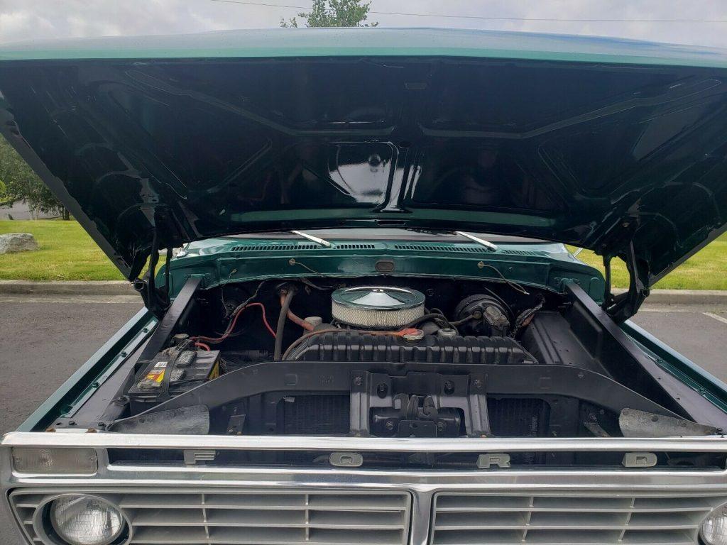 4×4 converted 1973 Ford F 350 pickup
