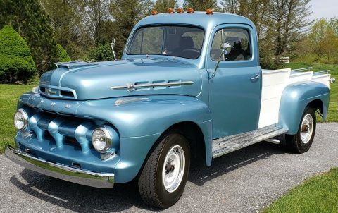 mild custom 1952 Ford F3 Pickup for sale