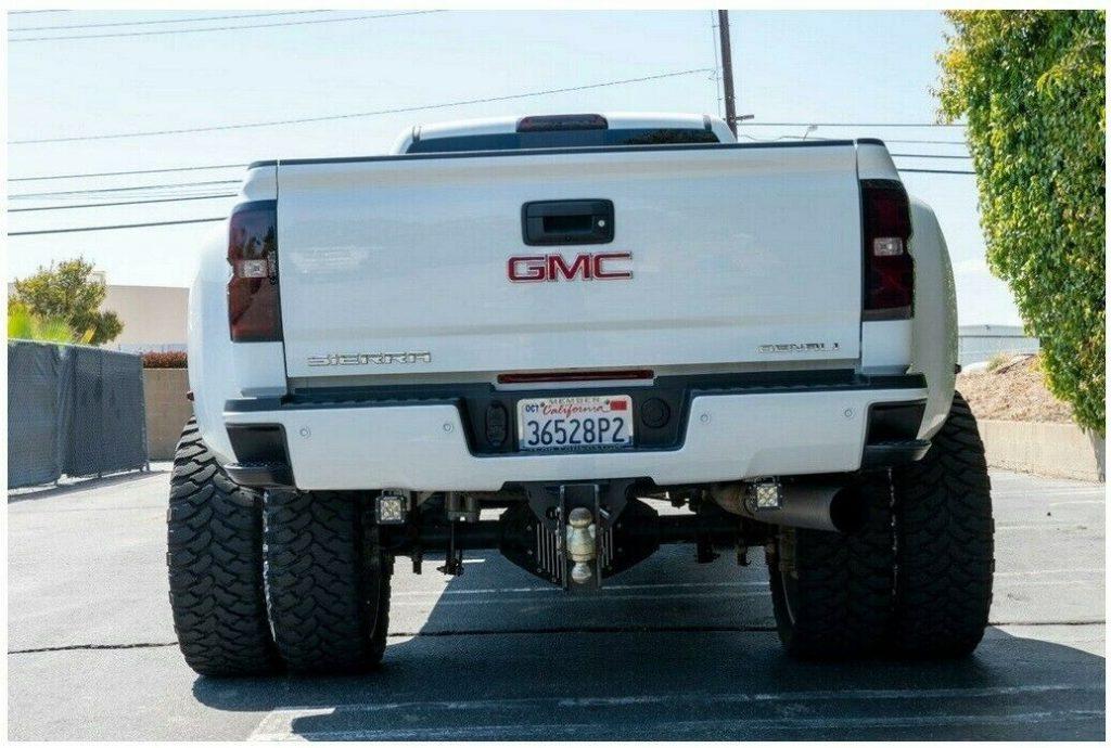 well modified 2016 GMC Sierra K3500 DENALI pickup