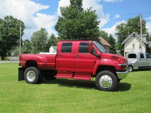 nice and clean 2005 GMC C5500 pickup