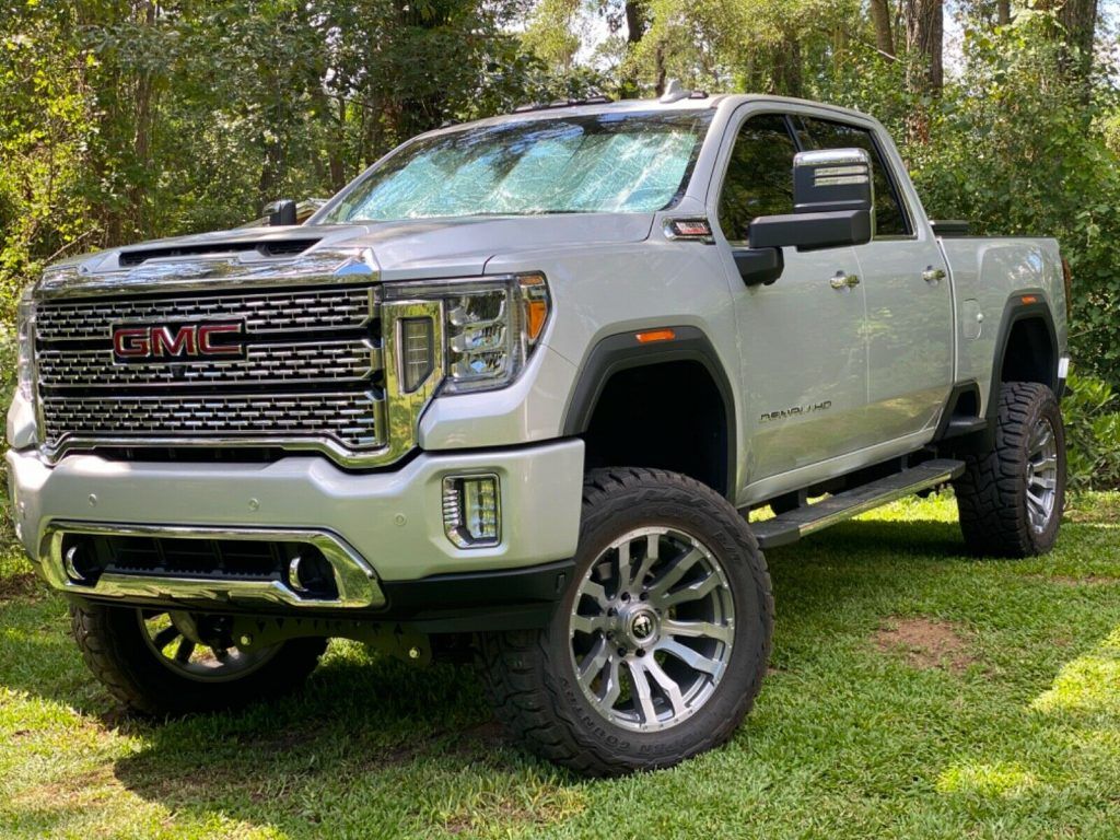 loade with goodies 2020 GMC Sierra 2500 pickup