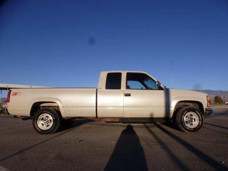 1991 Chevrolet Silverado 2500 [custom paint]