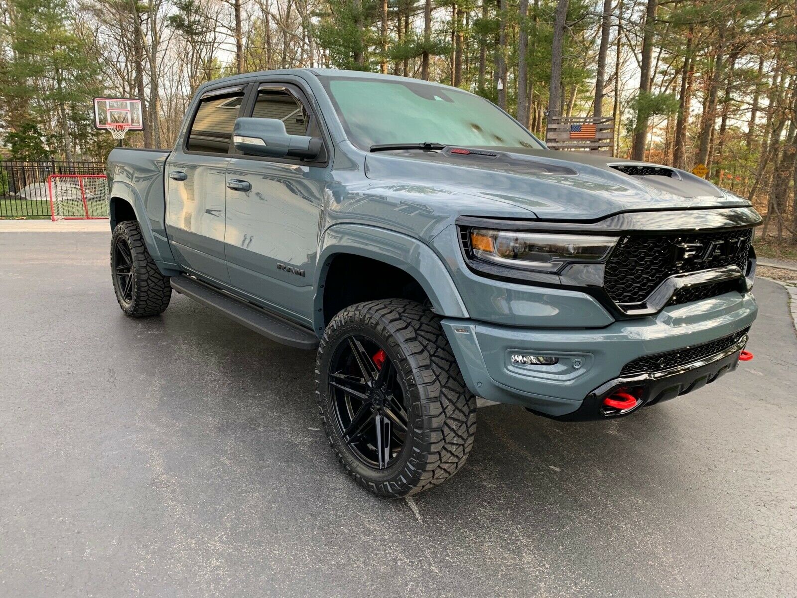 Фото ram 1500 trx