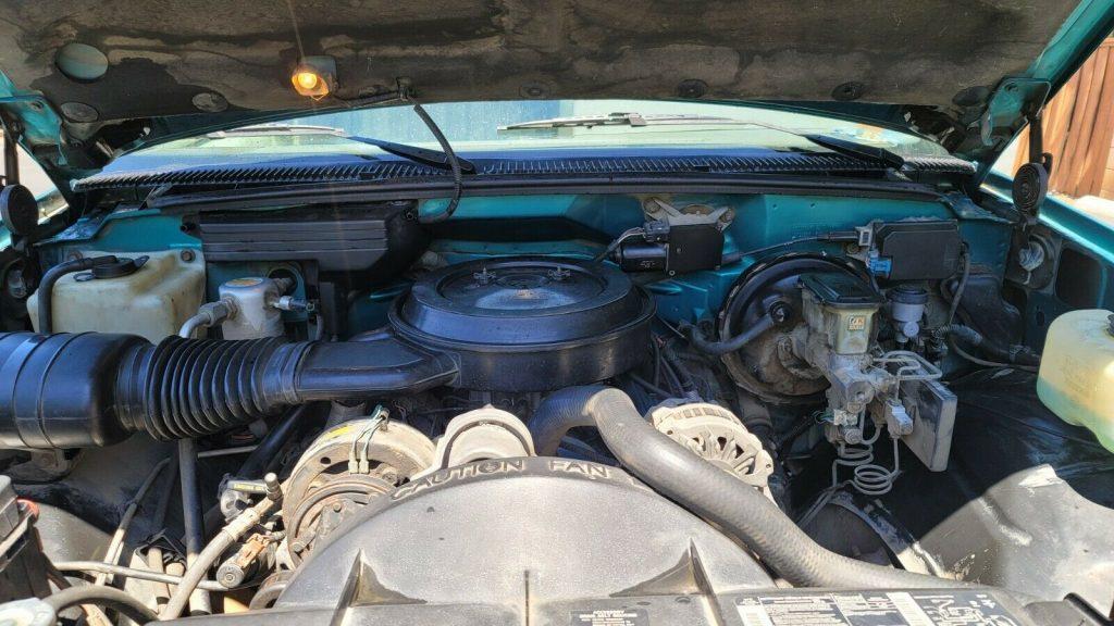 1993 Chevrolet C/K Pickup 1500 Silverado pickup [rust free]