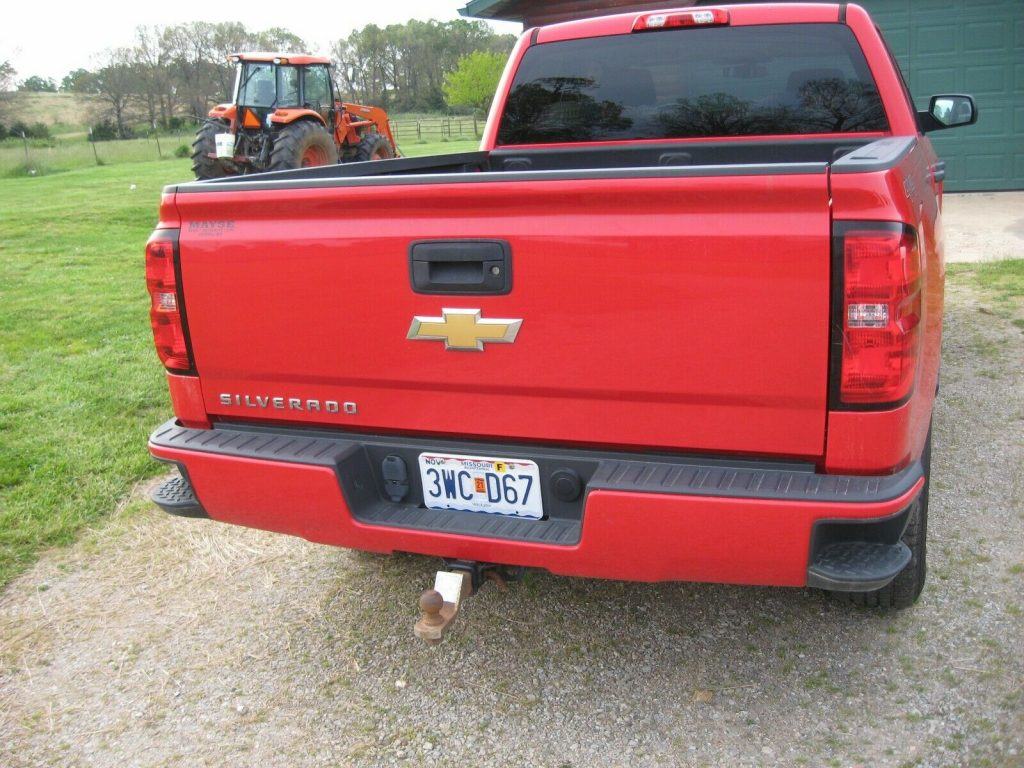 2017 Chevrolet Silverado K1500 Custom pickup [well maintained]