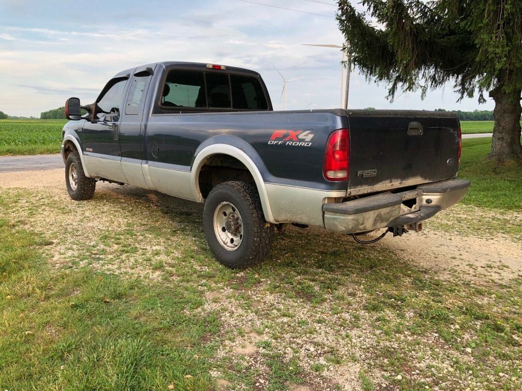 2004 Ford F-250 Super Duty pickup [good running]