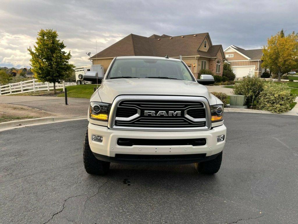 2018 Ram 2500 Longhorn pickup [almost every option available]