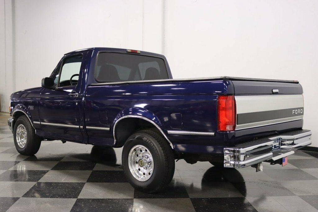 1995 Ford F-150 XLT pickup [loaded with goodies]