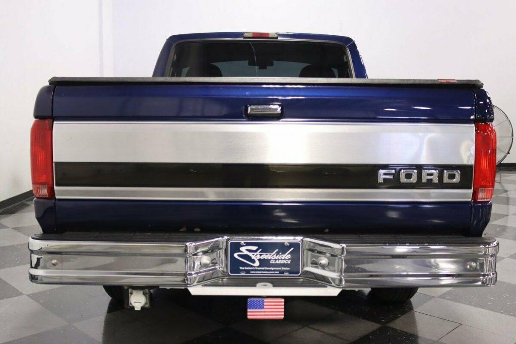 1995 Ford F-150 XLT pickup [loaded with goodies]