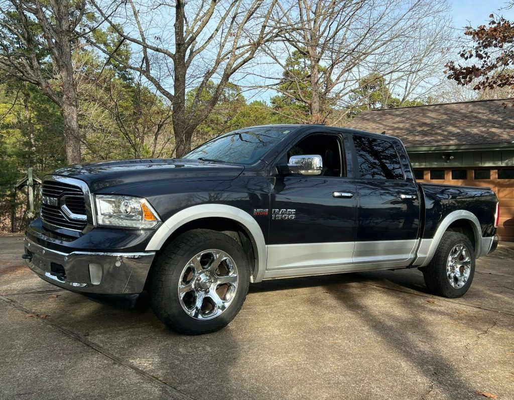 2015 Ram 1500 Laramie pickup [loaded with goodies]