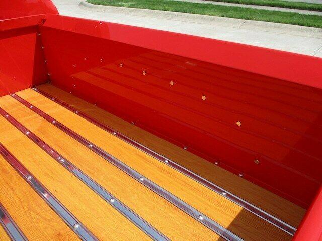 1953 Ford F-100 Hot Rod