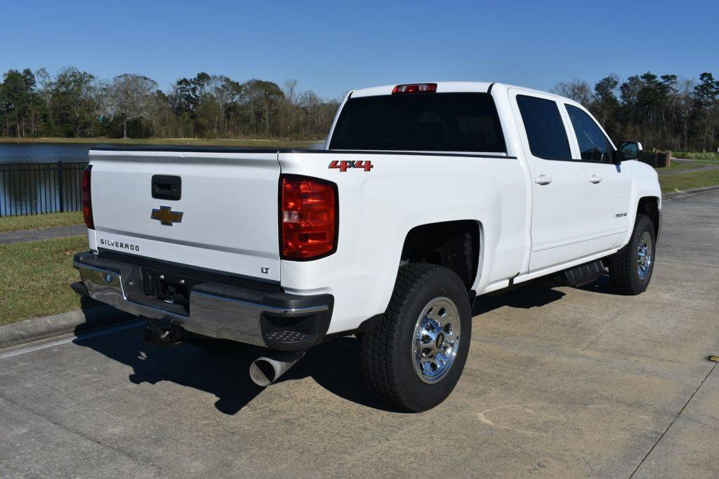 2019 Chevrolet Silverado 2500 LT pickup [great working truck]