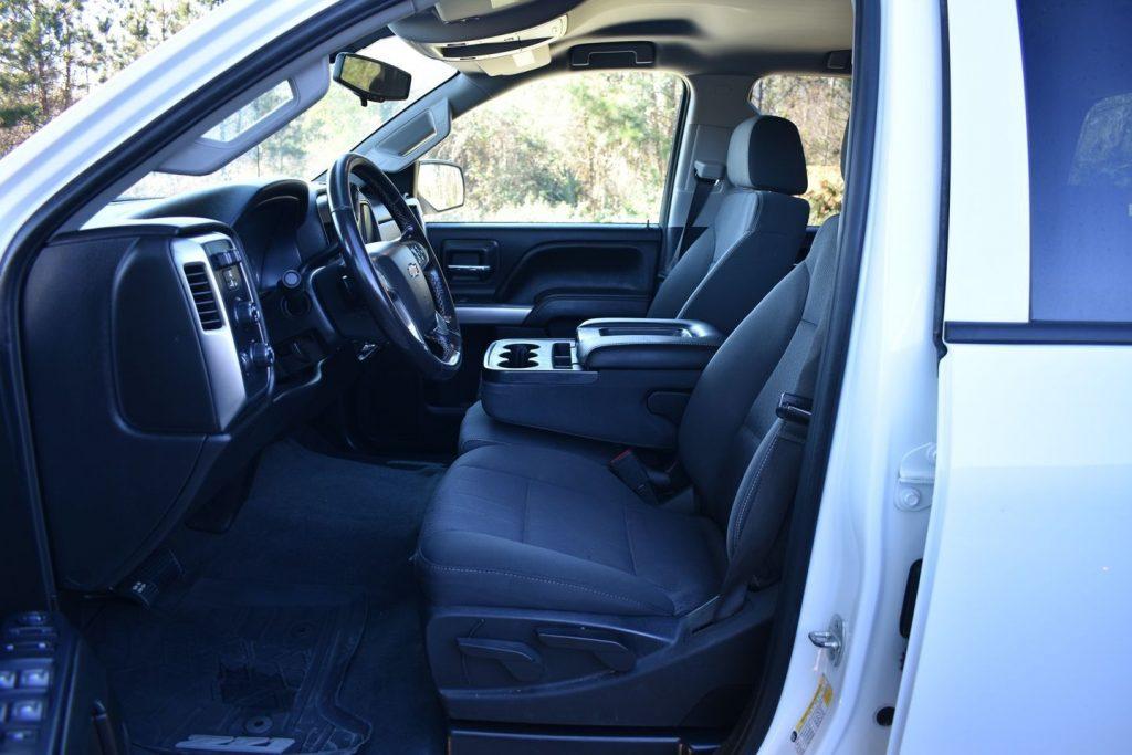 2019 Chevrolet Silverado 2500 LT pickup [great working truck]