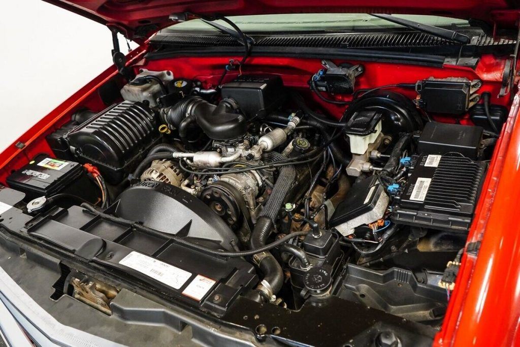 1998 Chevrolet Pickup [rock solid all around]