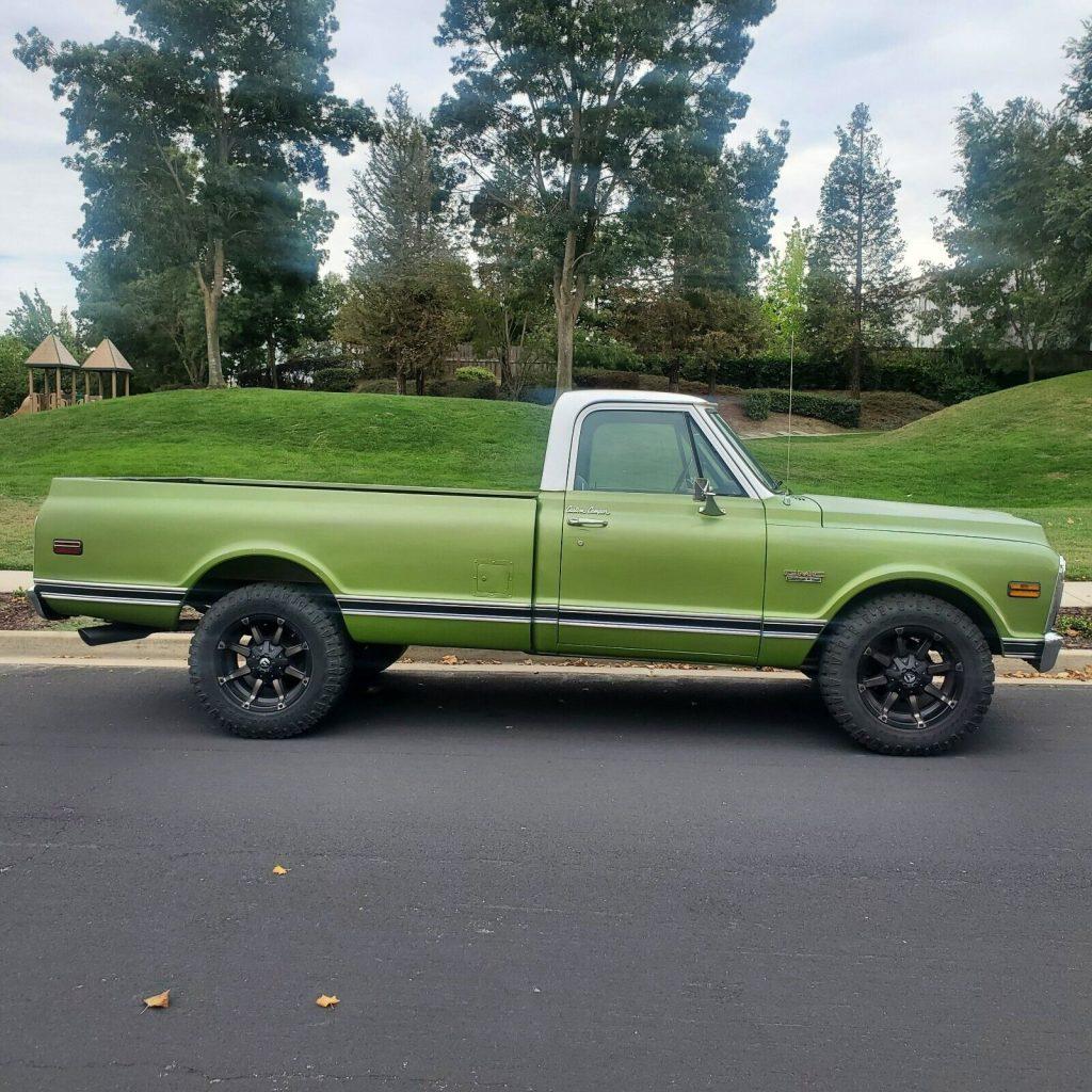 1971 GMC Sierra 2500 Custom Camper
