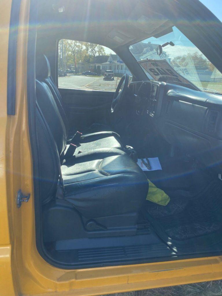 2006 GMC 2500 HD Service Truck CNG Dedicated with Liftgate