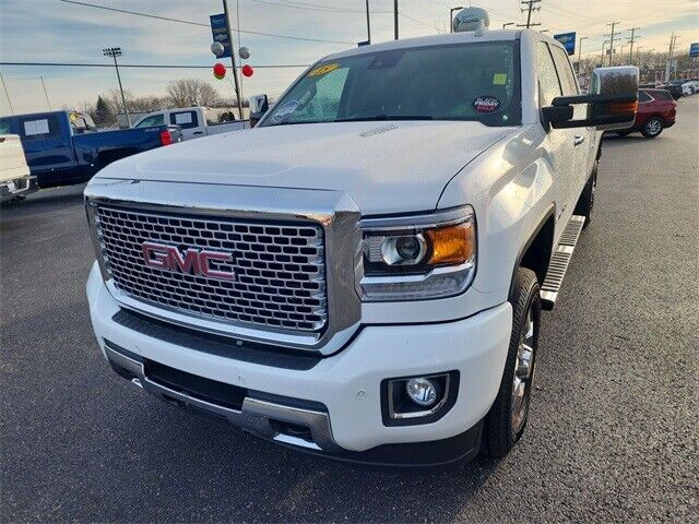 2015 GMC Sierra 3500 Denali