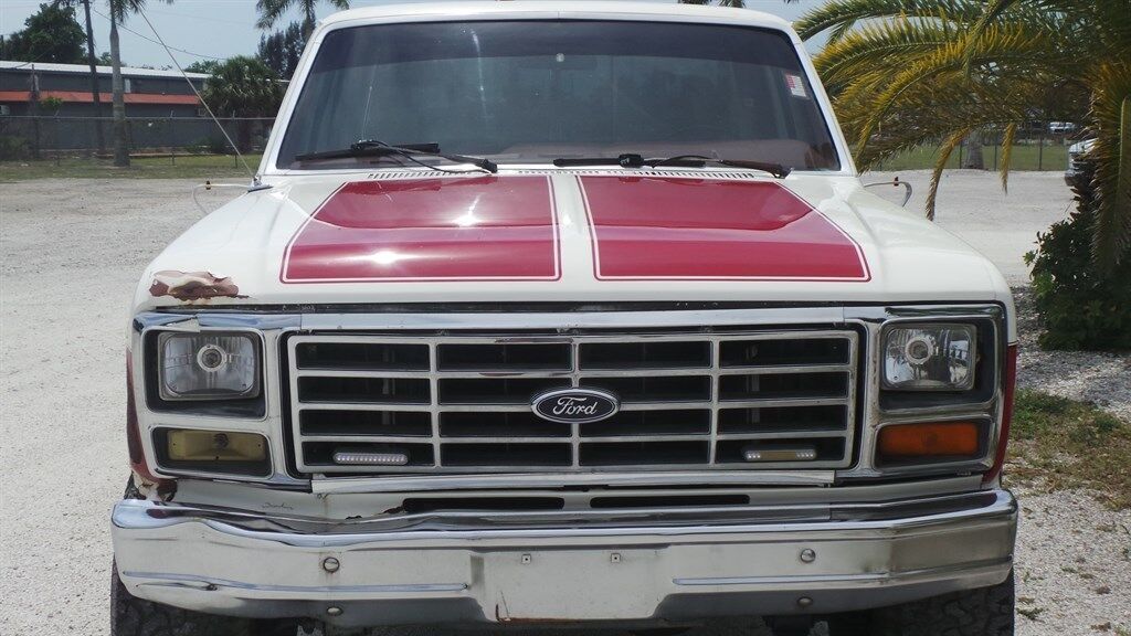 1984 Ford F-250 4X4 Diesel